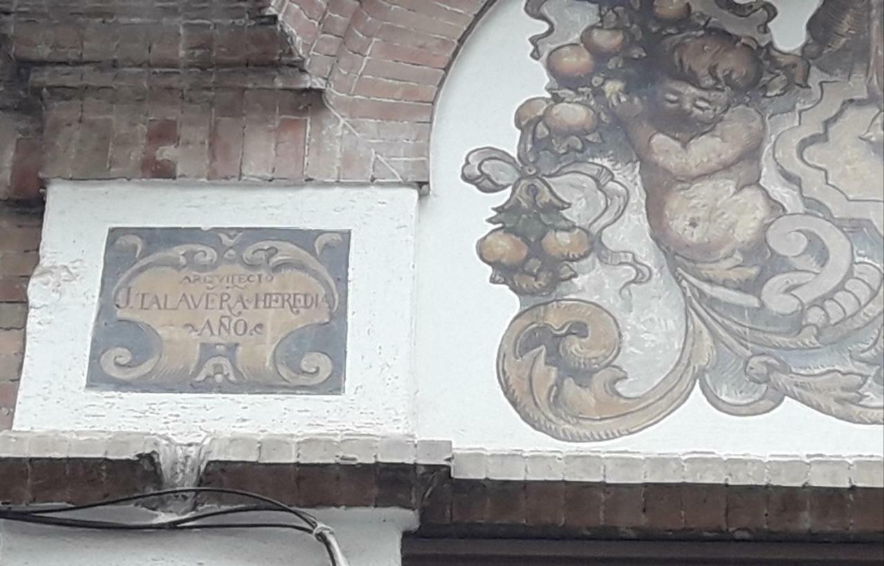 Malvaloca Quintero Plus Sevilla Exteriör bild
